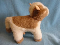 Wool Cow brown-nature 30 cm