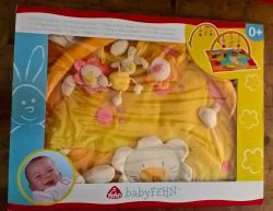 Fehn - Candy 3-D Activity-Blanket Lion