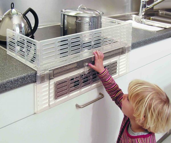 Deluxe Stove Guard Cooker Safety Grid for builtin Cookers with Switch